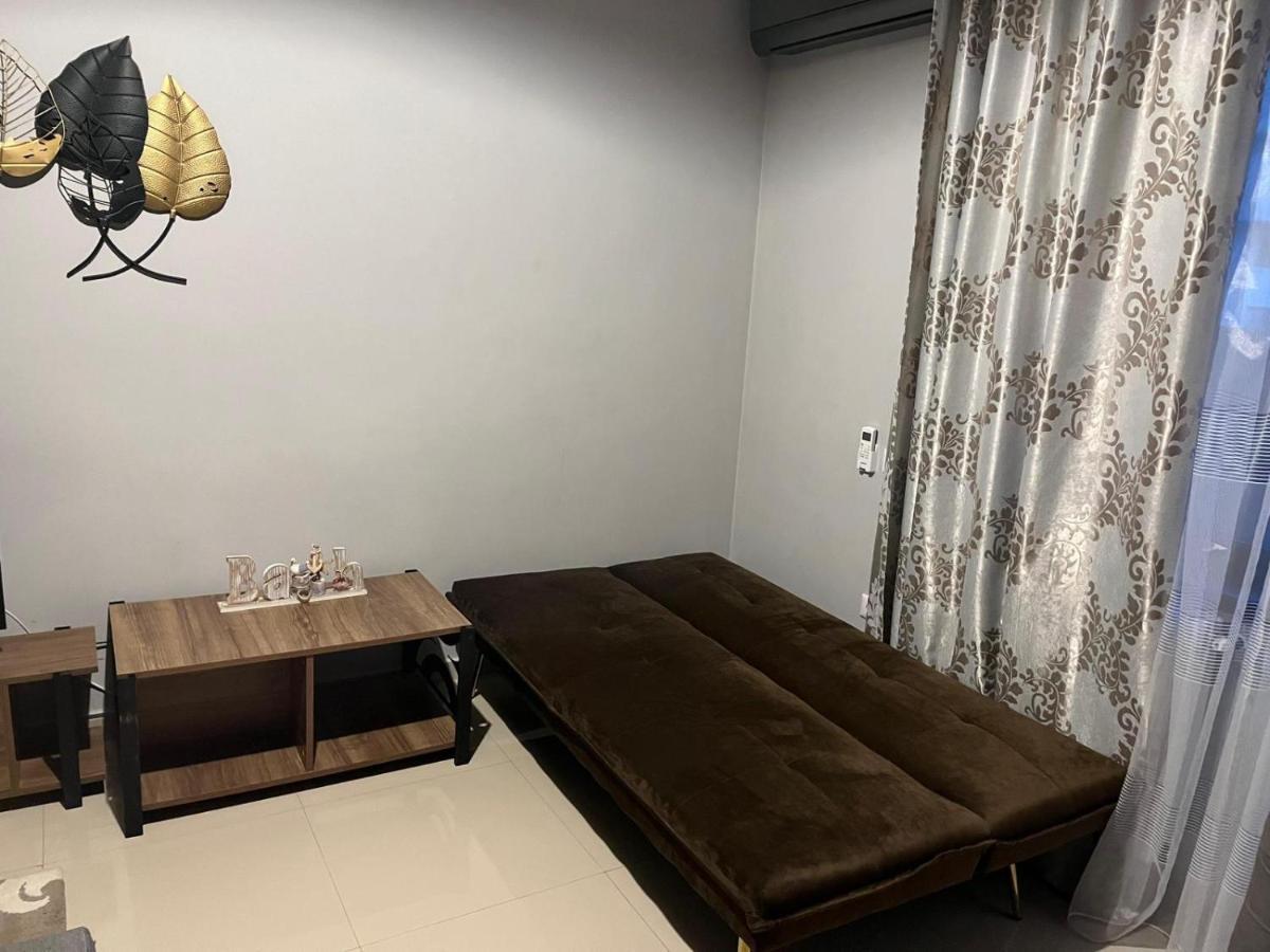 Ferienwohnung Beachside Studio Mamaia Nord Năvodari Exterior foto